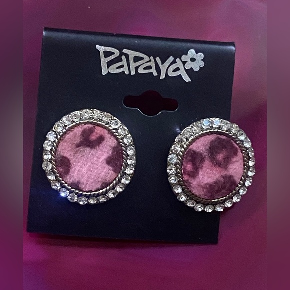 Papaya Jewelry - Papaya Pierced Costume Earrings on Original Card #9578 💎 SALE
